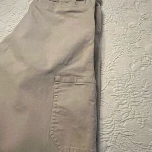 Men’s Columbia Khaki Pants 32x32